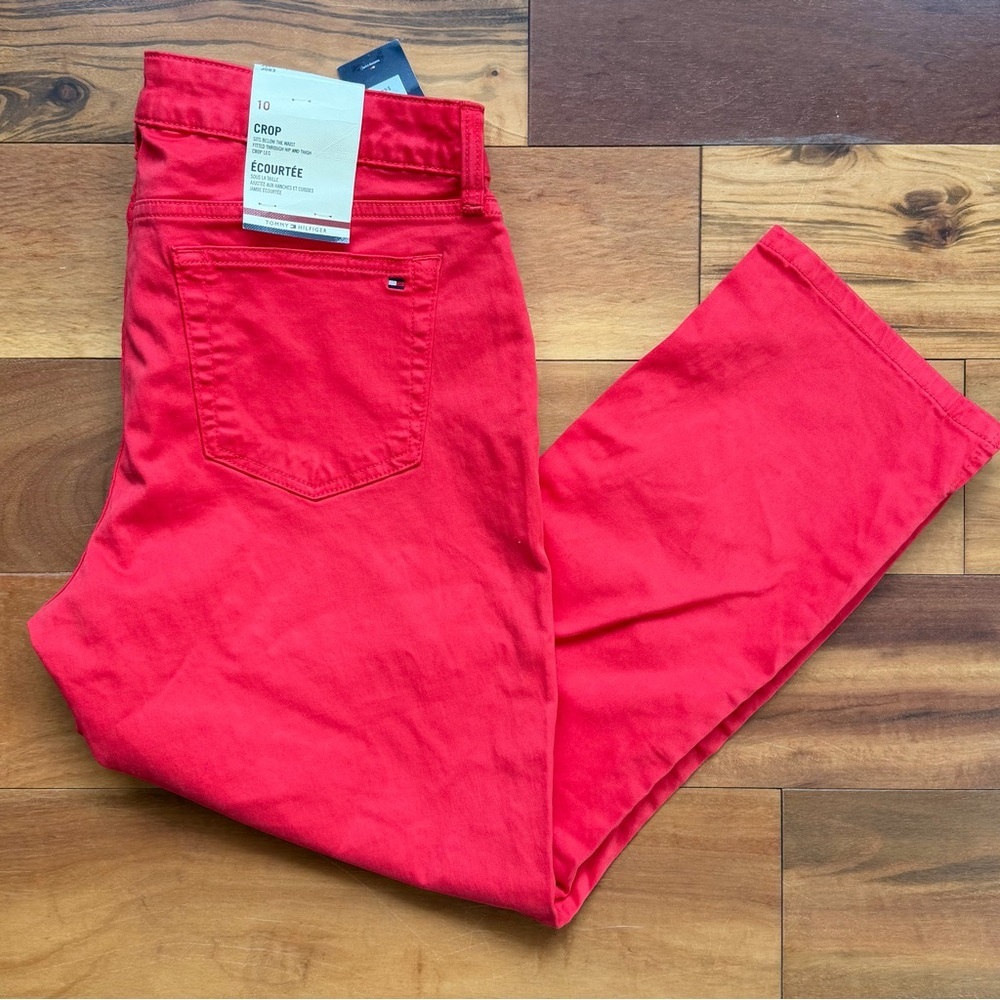 Tommy Hilfiger Cropped Pants